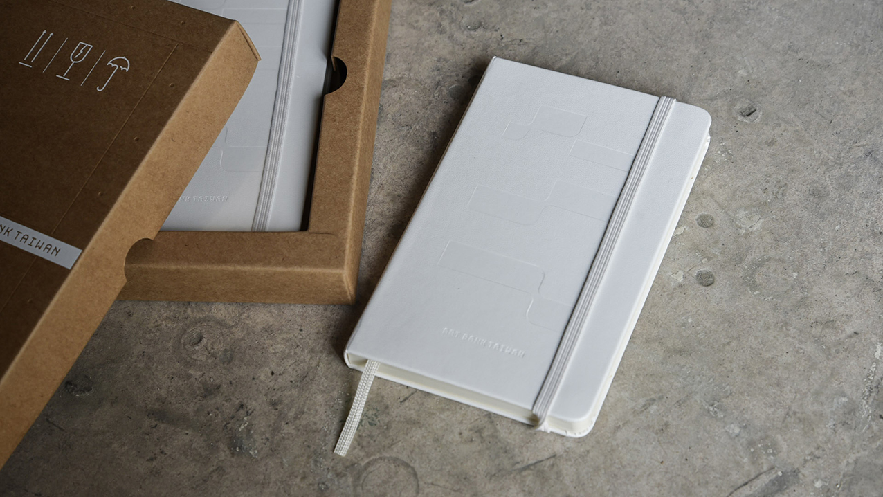 藝術銀行限定版Moleskin筆記本