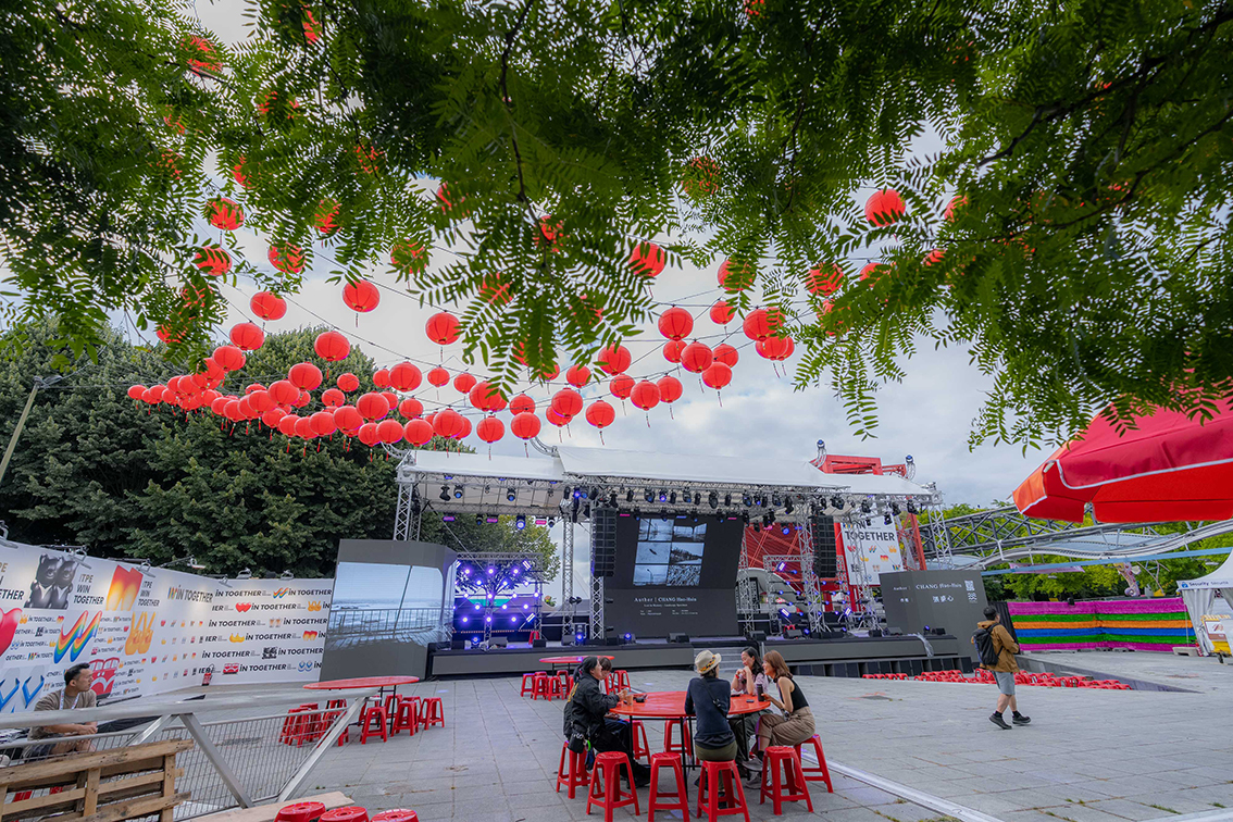 %e8%a6%96%e8%a6%ba%e8%97%9d%e8%a1%93-%e5%a4%9c%e9%96%93%e7%95%ab%e9%9d%a21-%e6%8b%b7%e8%b2%9d